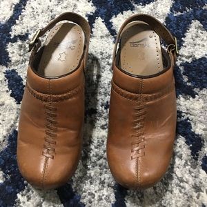 Dansko Brown Leather Clogs - Size 38 - EUC